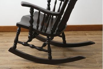 中古　美品　希少な廃番品　松本民芸家具　木の味わいと職人の技が楽しめる304F型ロッキングチェア(板座チェア、アームチェア、イス、揺り椅子)(R-075852)