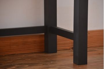 和製アンティーク　当店リメイク　六尺　使い込まれた風合いが魅力的な脚付き水屋箪笥サイドボード(サイドキャビネット、収納棚、戸棚)(R-075855)