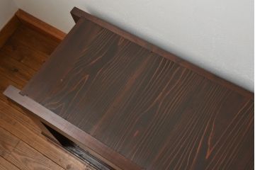 和製アンティーク　 特大!!　和モダンな空間にも馴染む九尺幅の重厚な水屋箪笥ローボード(テレビボード、テレビ台、リビングボード、サイドボード、収納棚、戸棚)(R-075857)