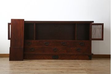 中古　美品　伝統民芸家具　迫力のある杢目が魅力的な岩谷堂箪笥サイドボード(引き出し、収納棚、戸棚、サイドキャビネット)(R-075864)