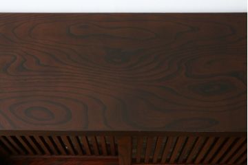 中古　美品　伝統民芸家具　迫力のある杢目が魅力的な岩谷堂箪笥サイドボード(引き出し、収納棚、戸棚、サイドキャビネット)(R-075864)