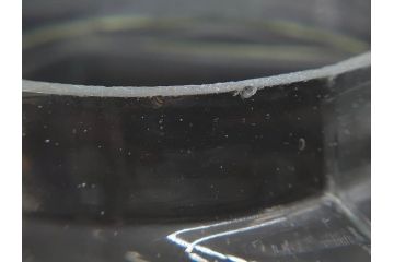 アンティーク雑貨　当時物　デッドストック　アルミ蓋　レトロな雰囲気を醸し出すガラス瓶3個セット(角型、角瓶、キャニスター、ガラスビン、菓子瓶、硝子、フタ付き)(R-075866)