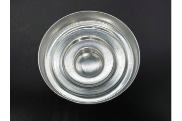 アンティーク雑貨　当時物　デッドストック　アルミ蓋　レトロな雰囲気を醸し出すガラス瓶3個セット(角型、角瓶、キャニスター、ガラスビン、菓子瓶、硝子、フタ付き)(R-075866)