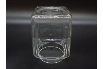 アンティーク雑貨　当時物　デッドストック　アルミ蓋　レトロな雰囲気を醸し出すガラス瓶3個セット(角型、角瓶、キャニスター、ガラスビン、菓子瓶、硝子、フタ付き)(R-075866)