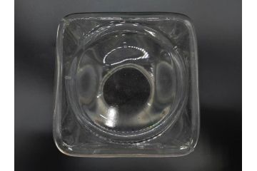 アンティーク雑貨　当時物　デッドストック　アルミ蓋　レトロな雰囲気を醸し出すガラス瓶3個セット(角型、角瓶、キャニスター、ガラスビン、菓子瓶、硝子、フタ付き)(R-075866)
