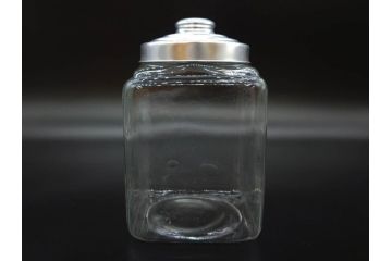 アンティーク雑貨　当時物　デッドストック　アルミ蓋　レトロな雰囲気を醸し出すガラス瓶3個セット(角型、角瓶、キャニスター、ガラスビン、菓子瓶、硝子、フタ付き)(R-075866)
