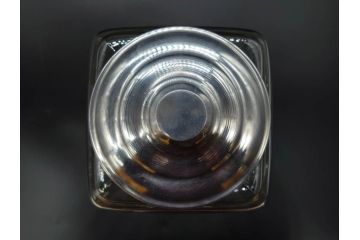 アンティーク雑貨　当時物　デッドストック　アルミ蓋　レトロな雰囲気を醸し出すガラス瓶3個セット(角型、角瓶、キャニスター、ガラスビン、菓子瓶、硝子、フタ付き)(R-075869)