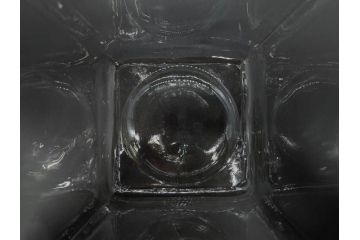 アンティーク雑貨　当時物　デッドストック　アルミ蓋　レトロな雰囲気を醸し出すガラス瓶3個セット(角型、角瓶、キャニスター、ガラスビン、菓子瓶、硝子、フタ付き)(R-075869)