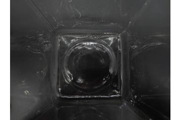 アンティーク雑貨　当時物　デッドストック　アルミ蓋　レトロな雰囲気を醸し出すガラス瓶3個セット(角型、角瓶、キャニスター、ガラスビン、菓子瓶、硝子、フタ付き)(R-075870)