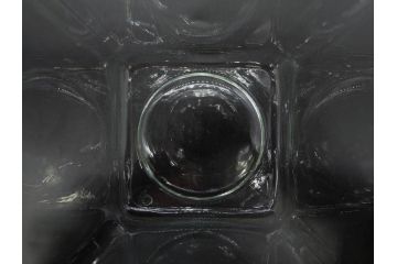 アンティーク雑貨　当時物　デッドストック　アルミ蓋　レトロな雰囲気を醸し出すガラス瓶3個セット(角型、角瓶、キャニスター、ガラスビン、菓子瓶、硝子、フタ付き)(R-075870)