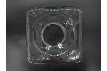 アンティーク雑貨　当時物　デッドストック　アルミ蓋　レトロな雰囲気を醸し出すガラス瓶3個セット(角型、角瓶、キャニスター、ガラスビン、菓子瓶、硝子、フタ付き)(R-075870)
