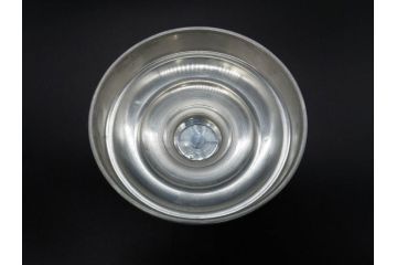 アンティーク雑貨　当時物　デッドストック　アルミ蓋　レトロな雰囲気を醸し出すガラス瓶3個セット(角型、角瓶、キャニスター、ガラスビン、菓子瓶、硝子、フタ付き)(R-075870)