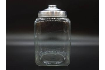 アンティーク雑貨　当時物　デッドストック　アルミ蓋　大・小　お洒落なディスプレイが叶うレトロなガラス瓶2個セット(角型、角瓶、キャニスター、ガラスビン、菓子瓶、硝子、フタ付き)(R-075871)