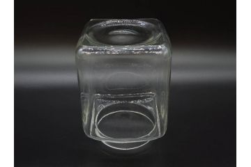 アンティーク雑貨　当時物　デッドストック　アルミ蓋　大・小　お洒落なディスプレイが叶うレトロなガラス瓶2個セット(角型、角瓶、キャニスター、ガラスビン、菓子瓶、硝子、フタ付き)(R-075871)