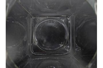 アンティーク雑貨　当時物　デッドストック　アルミ蓋　レトロな雰囲気を醸し出すガラス瓶3個セット(角型、角瓶、キャニスター、ガラスビン、菓子瓶、硝子、フタ付き)(R-075872)