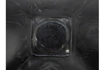 アンティーク雑貨　当時物　デッドストック　アルミ蓋　レトロな雰囲気を醸し出すガラス瓶3個セット(角型、角瓶、キャニスター、ガラスビン、菓子瓶、硝子、フタ付き)(R-075873)