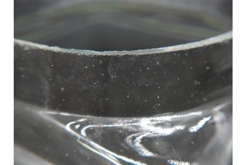 アンティーク雑貨　当時物　デッドストック　アルミ蓋　レトロな雰囲気を醸し出すガラス瓶2個セット(角型、角瓶、キャニスター、ガラスビン、菓子瓶、硝子、フタ付き)(R-075875)