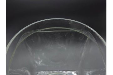 アンティーク雑貨　当時物　デッドストック　アルミ蓋　レトロな雰囲気を醸し出すガラス瓶2個セット(角型、角瓶、キャニスター、ガラスビン、菓子瓶、硝子、フタ付き)(R-075875)