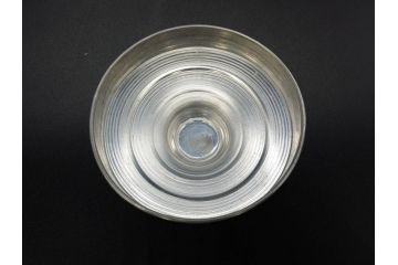 アンティーク雑貨　当時物　デッドストック　アルミ蓋　レトロな雰囲気を醸し出すガラス瓶2個セット(角型、角瓶、キャニスター、ガラスビン、菓子瓶、硝子、フタ付き)(R-075875)