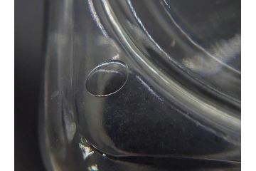 アンティーク雑貨　当時物　デッドストック　アルミ蓋　レトロな雰囲気を醸し出すガラス瓶2個セット(角型、角瓶、キャニスター、ガラスビン、菓子瓶、硝子、フタ付き)(R-075875)