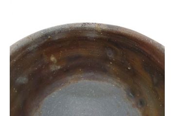 重要無形文化財　人間国宝　山本陶秀　備前焼　約12cm　4寸　深みのある色合いが上品な和の雰囲気を高める茶碗(和食器、抹茶碗、茶道具、茶器、共箱付き、四寸)(R-075878)