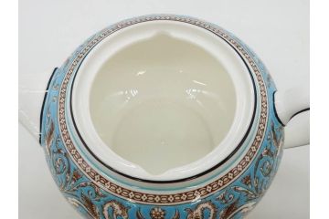ウェッジウッド　WEDGWOOD　フロレンティーン　ターコイズ　クラシックで重厚な雰囲気が魅力のティーセット(ティーポット、ティーカップ&ソーサー5客、C&S、クリーマー、ミルクポット、ピオニー、洋食器)(R-075903)