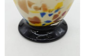 昭和レトロ　戦前　大正　可愛らしいデザインの古いマーブルガラス花瓶2個セット(フリル、色被せ、一輪挿し、花入、花器、硝子、吹きガラス)(R-075906)