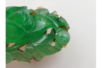 翡翠　フラワーデザイン　K18 金　華やかな意匠が素敵な帯留め(ヒスイ、帯締め、着物道具、和装小物、アクセサリー)(R-075908)