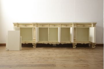 中古　美品　イタリア　SILIK(シリック)　特大　ロココ調　豪華な装飾で存在感たっぷりのサイドボード(サイドキャビネット、戸棚、収納棚)(定価約250万円)(R-075915)