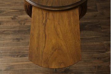 中古　DREXEL HERITAGE(ドレクセルヘリテイジ)　CHERBOURG(シェルブール)　猫脚のデザインがお洒落な格納テーブル付きサイドテーブル(コーヒーテーブル、ナイトテーブル、花台、飾り台)(R-075923)