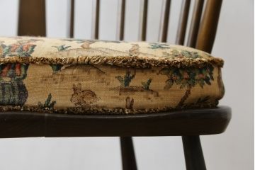 イギリスビンテージ　美品　レア品!!　ERCOL(アーコール)　Chairmakers Chair(チェアメーカーズチェア)　柔らかな曲線が身体を包み込むロッキングチェア(アームチェア、揺り椅子、イス、椅子、英国、ヴィンテージ)(R-075924)