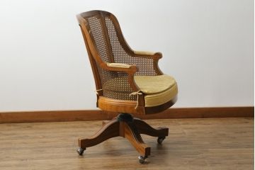 中古　美品!!　DREXEL HERITAGE JAPAN(ドレクセルヘリテイジジャパン)　Cameo Classics(キャメオクラシックス)　エレガントで格調高い雰囲気漂うデスクチェア(回転チェア、回転椅子、アームチェア、イス、椅子)(R-075926)