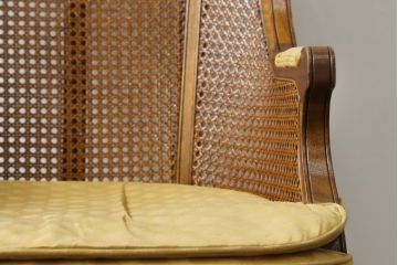 中古　美品!!　DREXEL HERITAGE JAPAN(ドレクセルヘリテイジジャパン)　Cameo Classics(キャメオクラシックス)　エレガントで格調高い雰囲気漂うデスクチェア(回転チェア、回転椅子、アームチェア、イス、椅子)(R-075926)