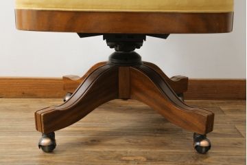 中古　美品!!　DREXEL HERITAGE JAPAN(ドレクセルヘリテイジジャパン)　Cameo Classics(キャメオクラシックス)　エレガントで格調高い雰囲気漂うデスクチェア(回転チェア、回転椅子、アームチェア、イス、椅子)(R-075926)
