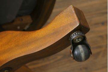 中古　美品!!　DREXEL HERITAGE JAPAN(ドレクセルヘリテイジジャパン)　Cameo Classics(キャメオクラシックス)　エレガントで格調高い雰囲気漂うデスクチェア(回転チェア、回転椅子、アームチェア、イス、椅子)(R-075926)