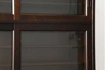 中古　美品　北海道民芸家具　美しい木肌とシックな佇まいが魅力的な重ね戸棚(収納棚、食器棚、飾り棚、キャビネット)(定価約55万円)(R-075928)
