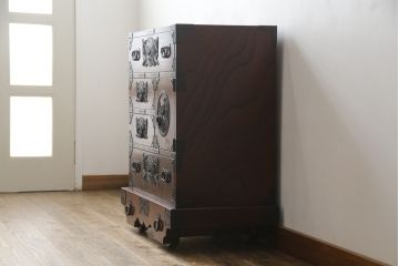 中古　美品　欅産業　漆塗り　仙台民芸箪笥(仙台箪笥)　KC-18　力強い杢目が目を引く中型車箪笥(小箪笥、収納タンス、チェスト、引き出し)(R-075931)