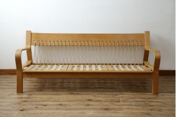 デンマークビンテージ　希少!!　Hans J Wegner(ハンス・J・ウェグナー)　GETAMA (ゲタマ)　1967年デザイン　オーク材　GE671　生産終了で入手困難な3人掛けソファ(3P、三人掛け、3シーター、トリプルソファ、北欧、ヴィンテージ)(R-075933)