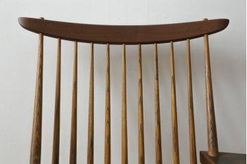 和製ヴィンテージ　小田急ハルク購入　ジョージナカシマ　LOUNGE ARM(ラウンジアーム)　One Arm(ワンアーム、片肘)　CN103　モダンに洗練された左アーム付きラウンジチェア(ジョージ・ナカシマ、アームチェア、イス、椅子、板座チェア、ビンテージ)(R-075938)
