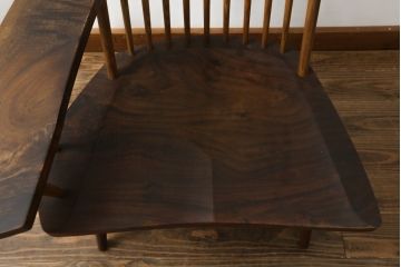 和製ヴィンテージ　小田急ハルク購入　ジョージナカシマ　LOUNGE ARM(ラウンジアーム)　One Arm(ワンアーム、片肘)　CN103　モダンに洗練された右アーム付きラウンジチェア(ジョージ・ナカシマ、アームチェア、イス、椅子、板座チェア、ビンテージ)(R-075939)
