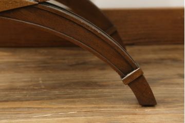 中古　DREXEL HERITAGE(ドレクセルヘリテイジ)　Triune(トライユン)　美しいフォルムが魅力のサイドテーブル(コンソールテーブル、ナイトテーブル、花台、飾り台)(R-075943)