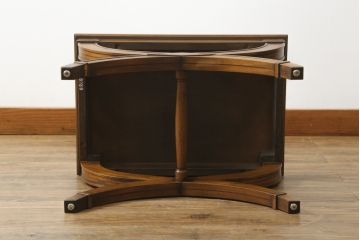中古　DREXEL HERITAGE(ドレクセルヘリテイジ)　Triune(トライユン)　美しいフォルムが魅力のサイドテーブル(コンソールテーブル、ナイトテーブル、花台、飾り台)(R-075944)