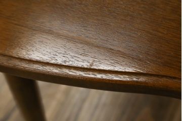 中古　希少な絶版品!!　カリモク家具(karimoku)　ルスティック(RUSTIC)　オーク材　カントリースタイルの空間づくりにおすすめなダイニングチェア3脚セット(板座チェア、椅子、イス、バラ売り可能)(R-075947)