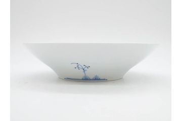 デンマーク　ROYAL COPENHAGEN(ロイヤルコペンハーゲン)　ブルーエレメンツ　美しいフォルムのデザインが目を惹くディーププレート 24cm(皿、洋食器)(R-075949)
