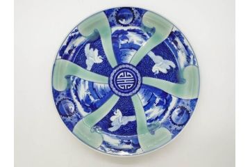江戸〜明治　古伊万里　染付　約40cm　1尺3寸　迫力のある珍しい柄が目を惹く大皿(鳥、和皿、和食器、一尺三寸)(R-075957)