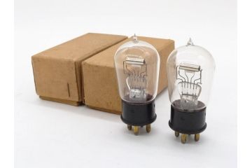 希少　当時物　1920年代?　テレフンケン　TELEFUNKEN(D.R.P)　RE86　真空管2本セット(箱付き)(R-075958)