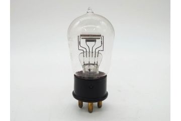希少　当時物　1920年代?　テレフンケン　TELEFUNKEN(D.R.P)　RE86　真空管2本セット(箱付き)(R-075958)