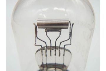 希少　当時物　1920年代?　テレフンケン　TELEFUNKEN(D.R.P)　RE86　真空管2本セット(箱付き)(R-075958)