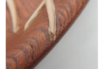 在銘　金城一国斎作　高盛絵　栗材　花に蜂図　職人による繊細な技法が素敵なお盆(作家物、漆芸、木製、楕円、オーバル、トレー、トレイ、伝統工芸品)(R-075959)