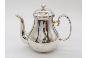 フランス　クリストフル　CHRISTOFLE　アルビ　シルバーコーティング　シンプルながら洗練されたデザインが素敵なティーポット&クリーマー(銀メッキ、ミルクポット、ミルクジャー)(R-075960)